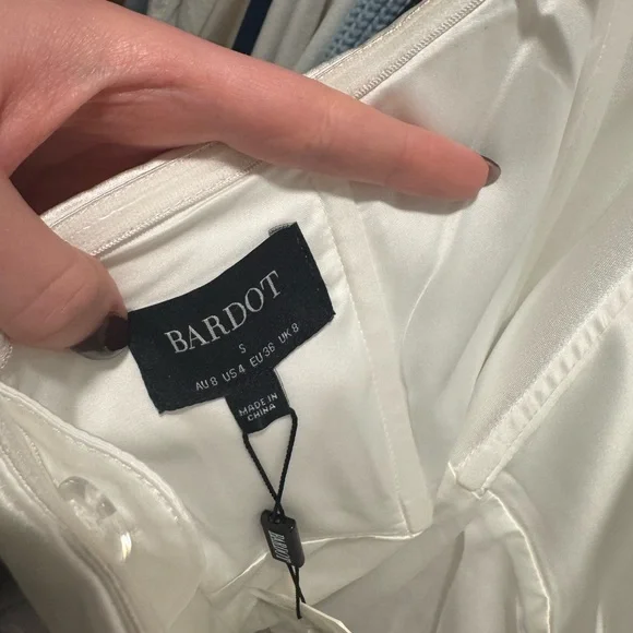 Bardot Strapless White Dress - Picture 4 of 6